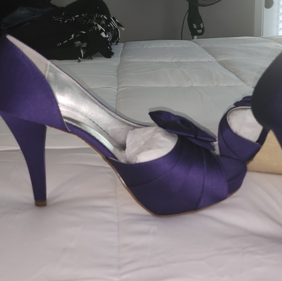 Ladies Purple Maribelle Regency heels size 9.5 - Picture 3 of 6